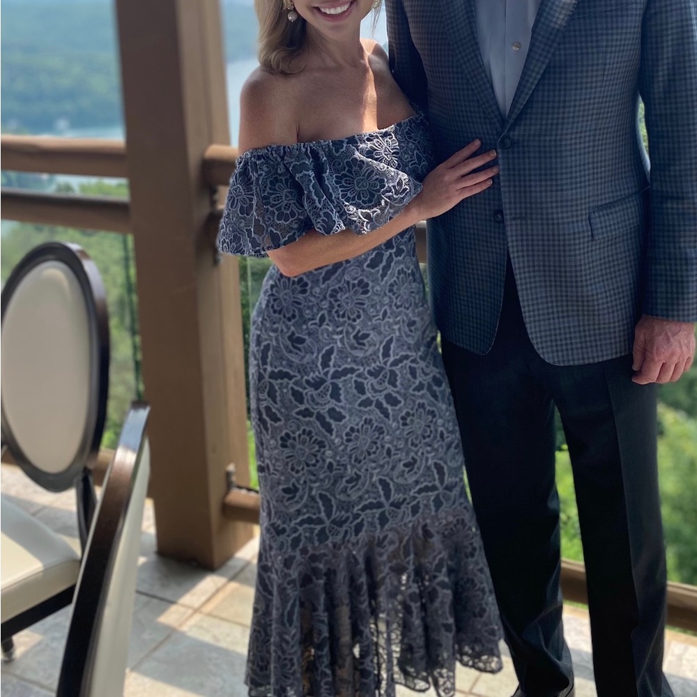 Lovers + Friends grey blue off the shoulder lace midi dress, sz s